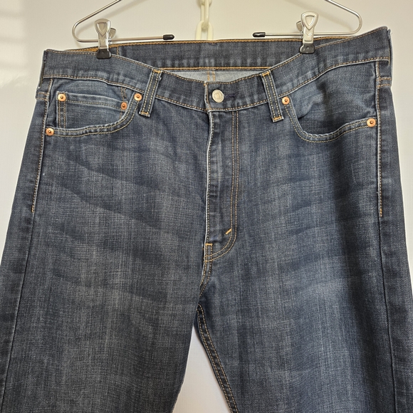 LEVI'S 513 CLASSIC JEANS MENS BLUE DENIM STRAIGHT LEG ZIPPER FRONT SIZE 36X32 - Picture 3 of 8